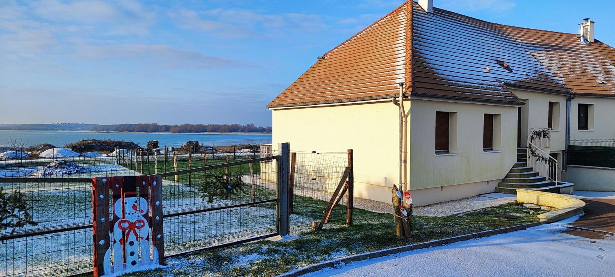 Gite Du Lac De La Foret D'Orient - 6 Personnes - Gite Avec Vue Sur Le Lac Mathaux Exterior foto